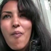 Maestra en paro, proposición de sexo. ¿Aceptara?